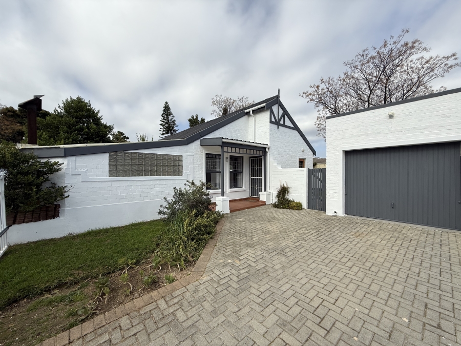 3 Bedroom Property for Sale in Van Der Stel Western Cape